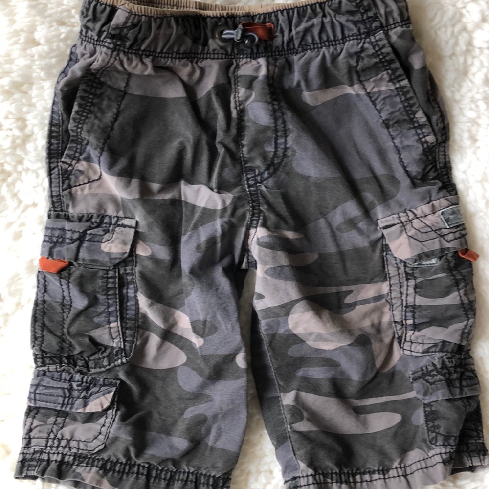 UnionBay boys camp cargo shorts